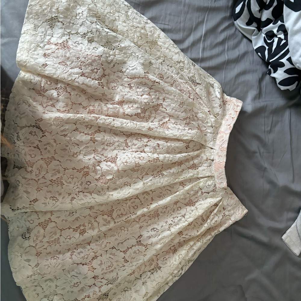 H&M Lace Skirt